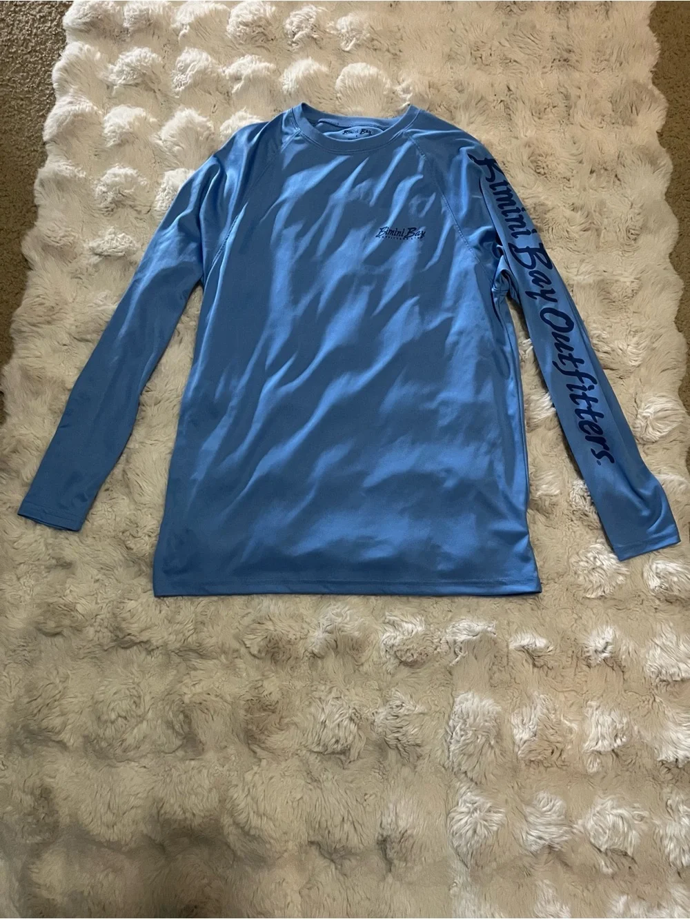 Saltwater Style Men’s Long-Sleeve Swim Shirt, Size US S.